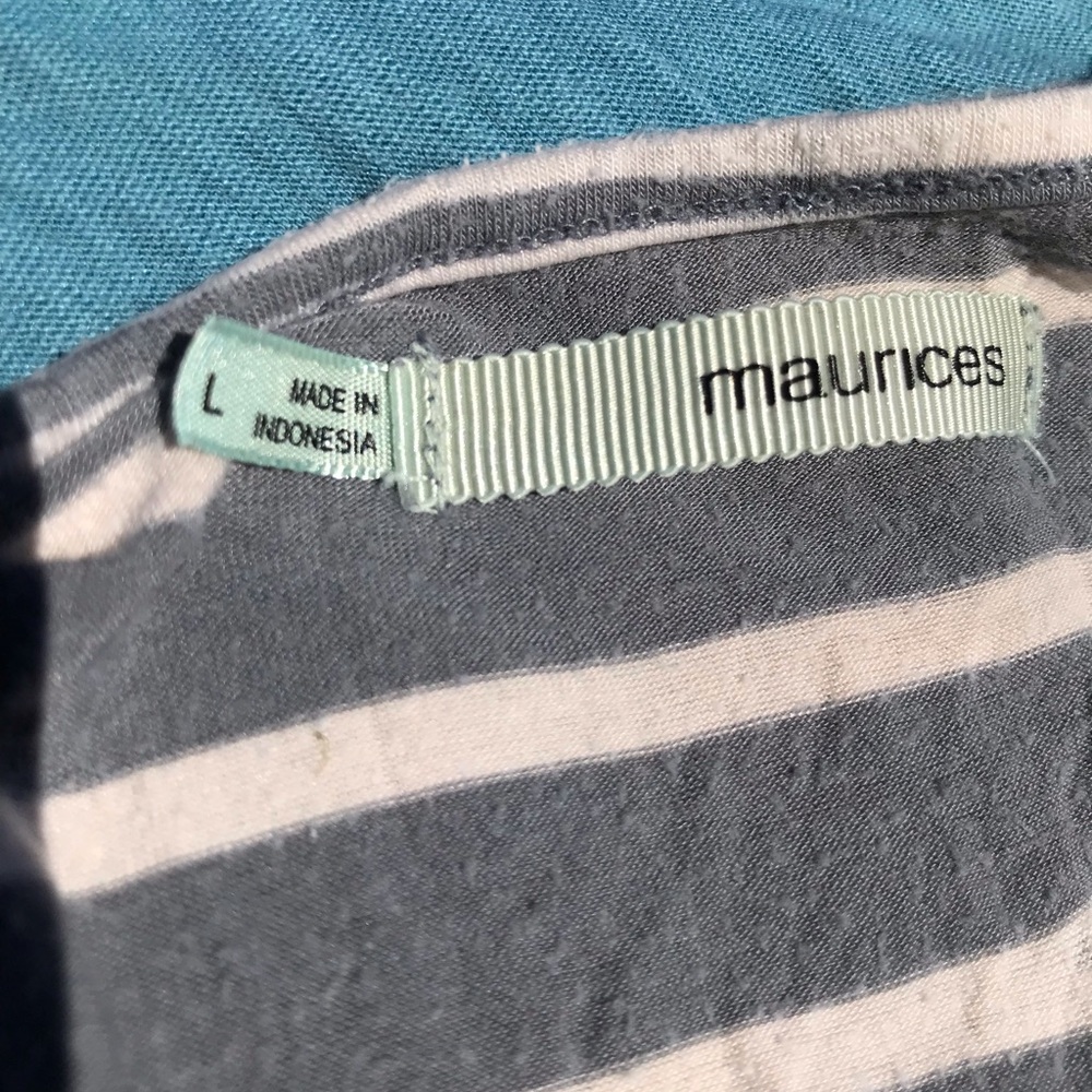 Razor back tee - Picture 2 of 2